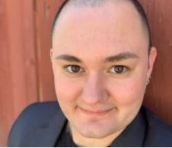 Dr. Erik Peregrine