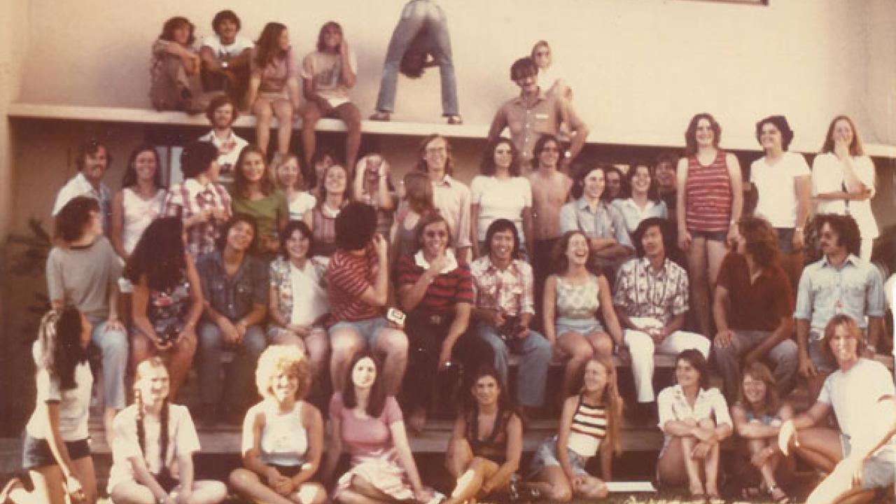 Integrated Studies students in front of B Building, 1974-75 (photo by David Leonard). Integrated Studies students in front of B Building, 1974-75 (photo by David Leonard).