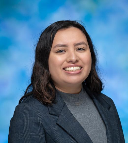 Jeni Alvarado Headshot